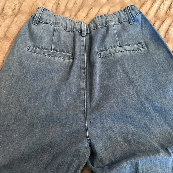 Women's Blue Wide-Leg Jeans - Picture 5 of 8